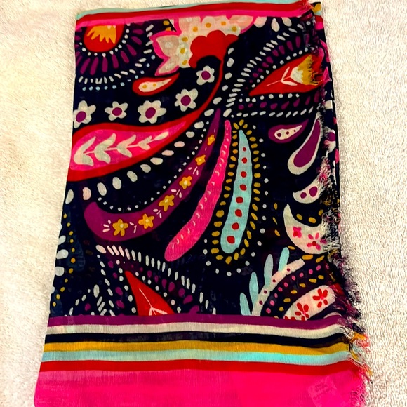 Vera Bradley Accessories - Painted Paisley Soft Fringe Scarf